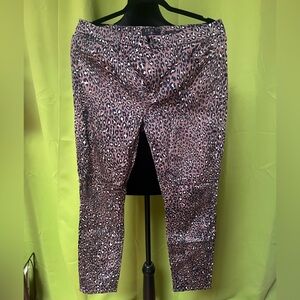 JEN7 Seven For All Mankind Leopard Skinny Pants